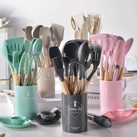 Conjunto Completo de 12 Utensílios de Cozinha em Silicone Premium com Cabos de Madeira